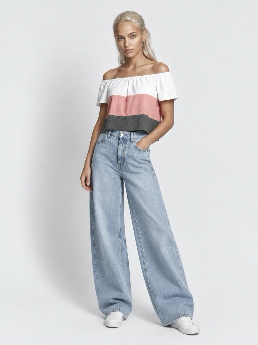 Fantastic Fawn Cropped Three Color Top Size Mexium